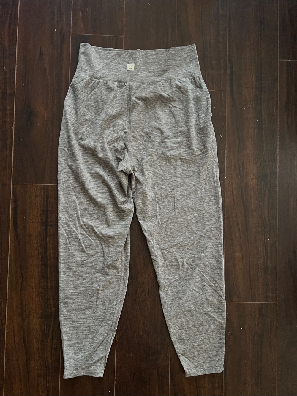 Vuori halo harem pants light gray size small.